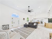 102 Opal Street, Saint Robert, MO 65584