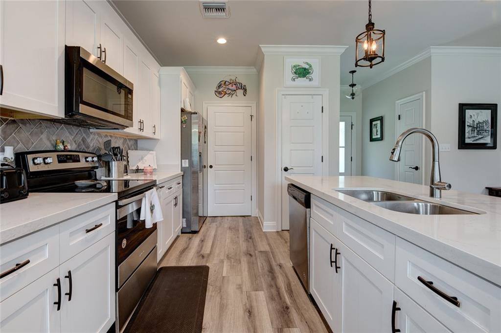 28797 Adele Street, Lacombe, LA 70445