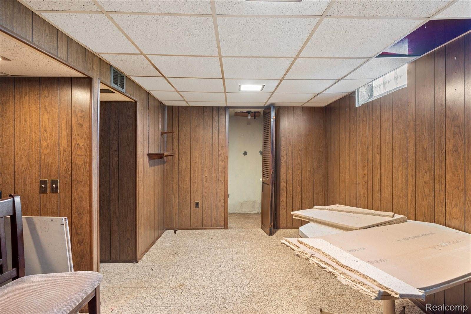 19932 S Great Oaks Circle, ClintonCharterTownship_Macomb, MI 48036