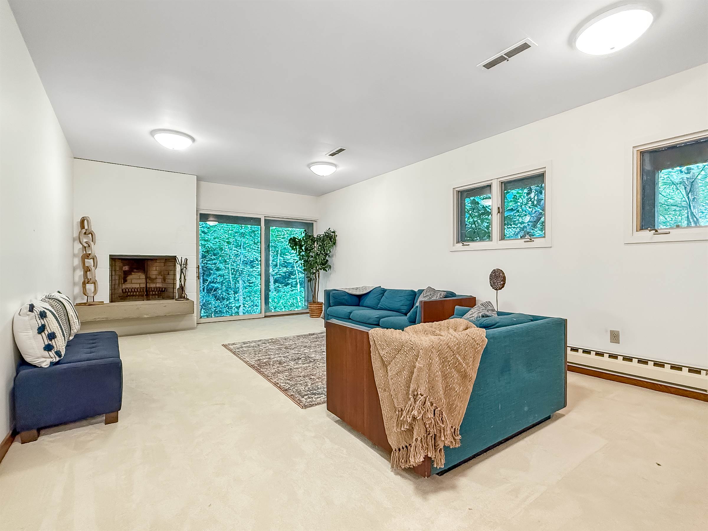 1386 Diller Drive, Wooster, OH 44691