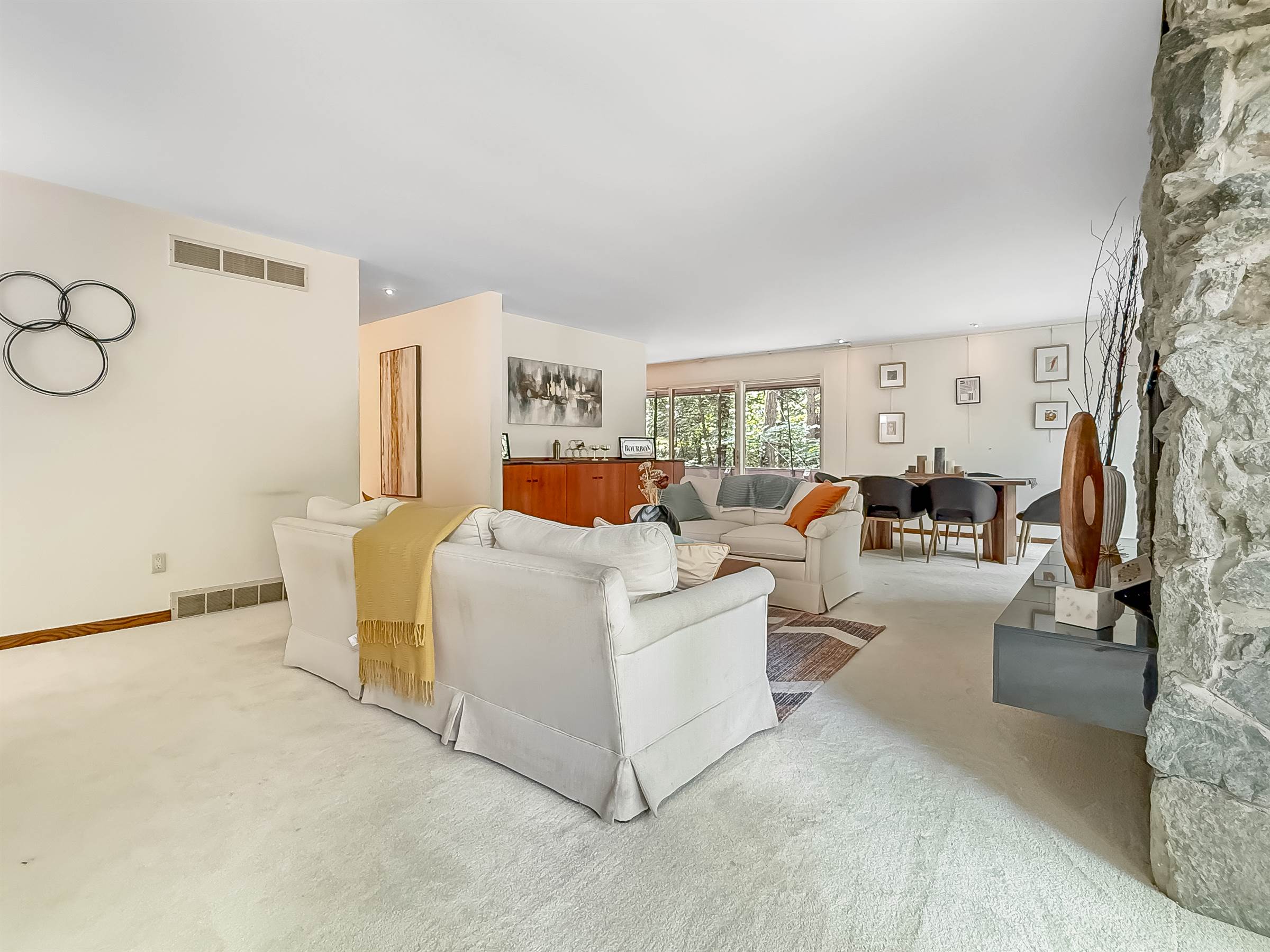 1386 Diller Drive, Wooster, OH 44691