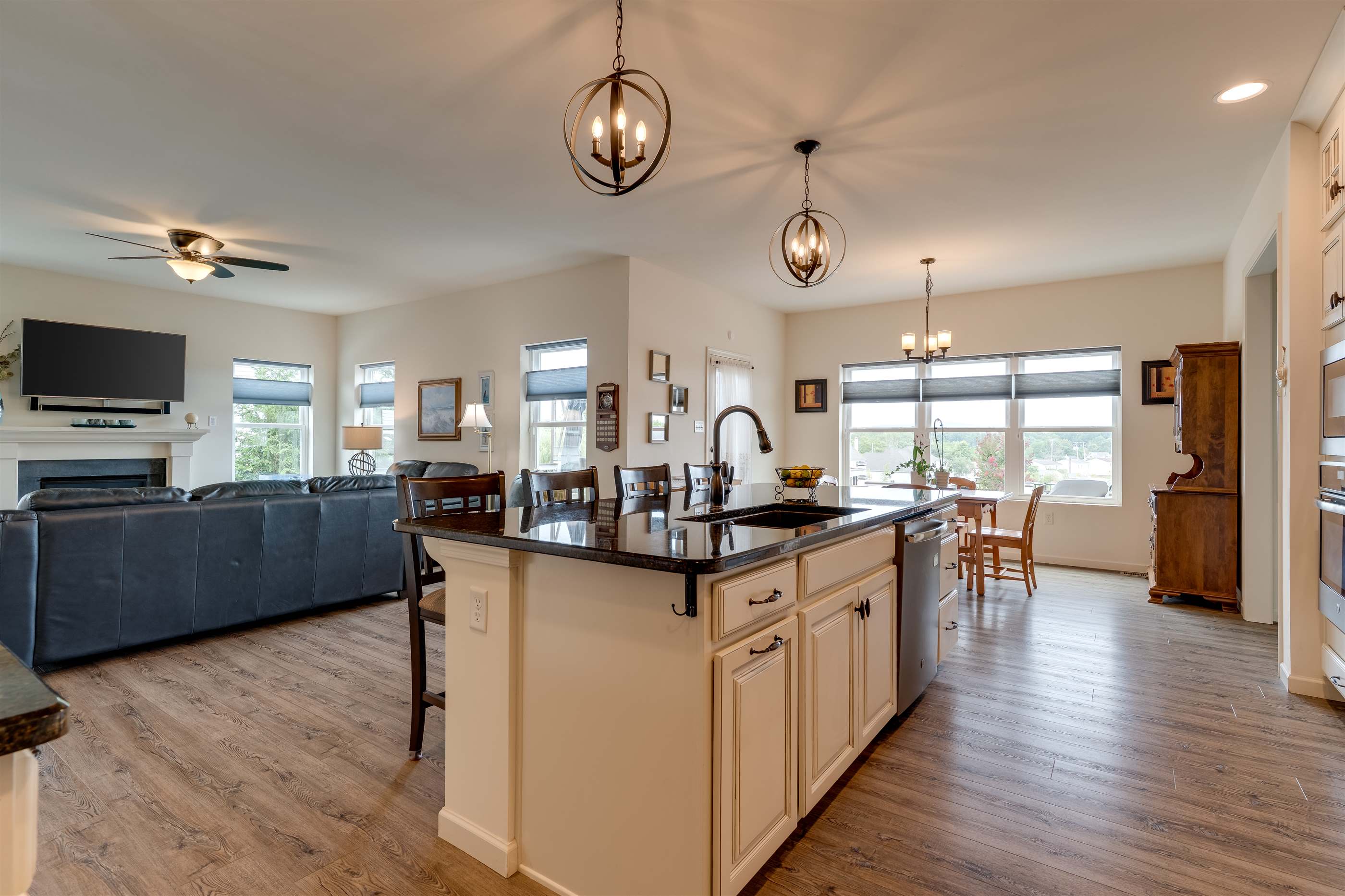 9 Sovereign Drive, Douglassville, PA 19518