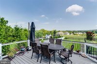 9 Sovereign Drive, Douglassville, PA 19518