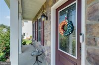 9 Sovereign Drive, Douglassville, PA 19518