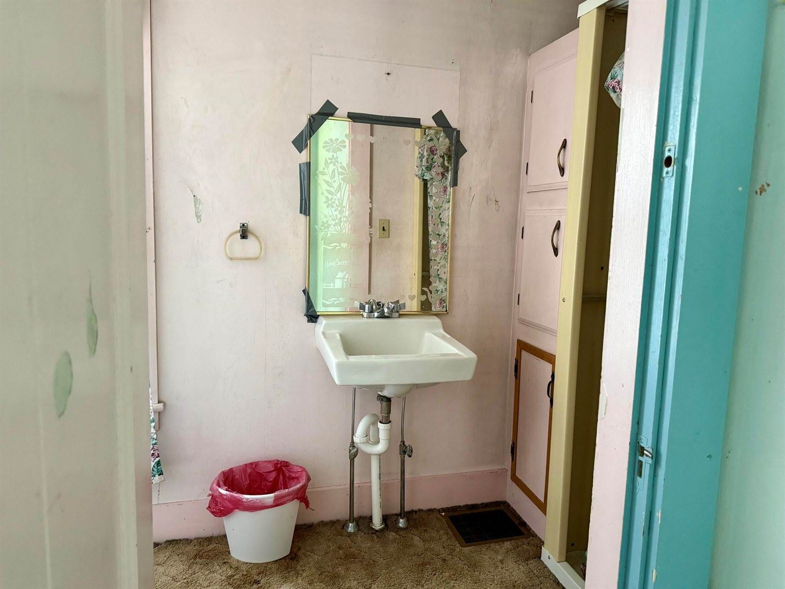 76 Court Street, Dover-Foxcroft, ME 04426