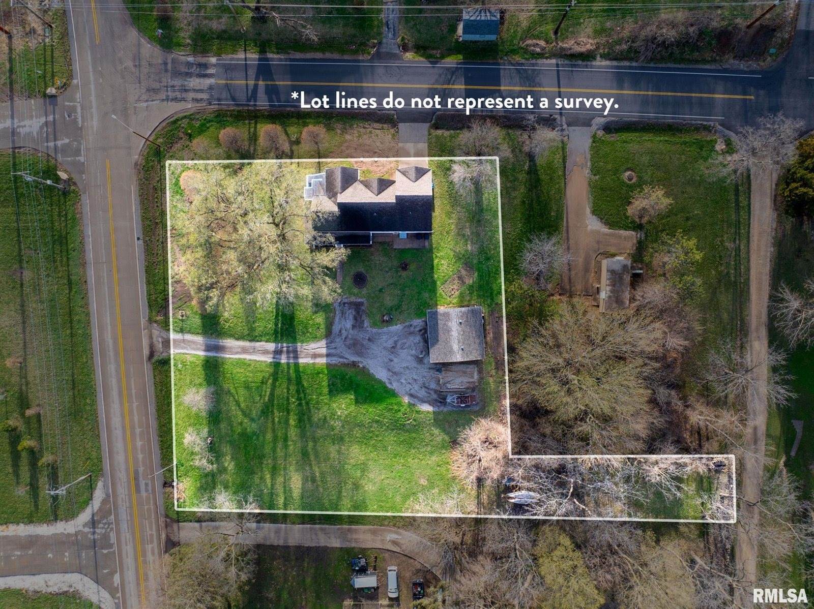 7020 Valley Drive, Bettendorf, IA 52722