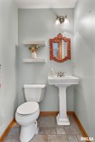 7020 Valley Drive, Bettendorf, IA 52722