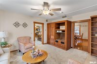 7020 Valley Drive, Bettendorf, IA 52722