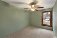 7020 Valley Drive, Bettendorf, IA 52722