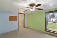 7020 Valley Drive, Bettendorf, IA 52722