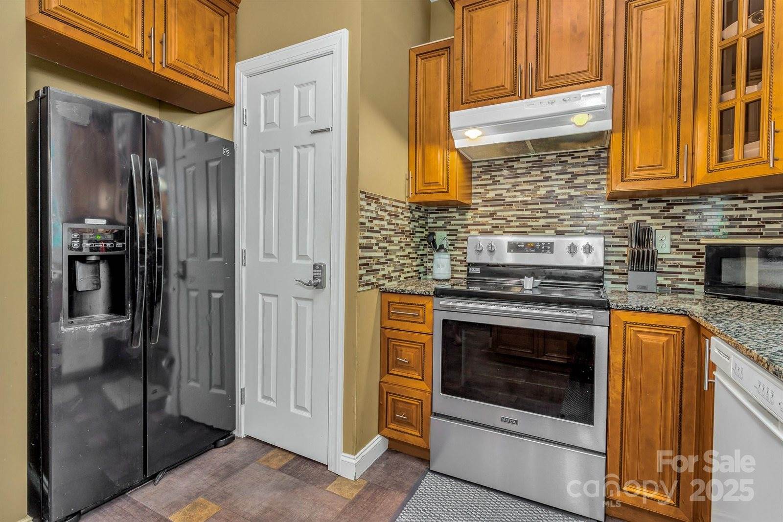 159 South Willow Brook Drive, Asheville, NC 28806