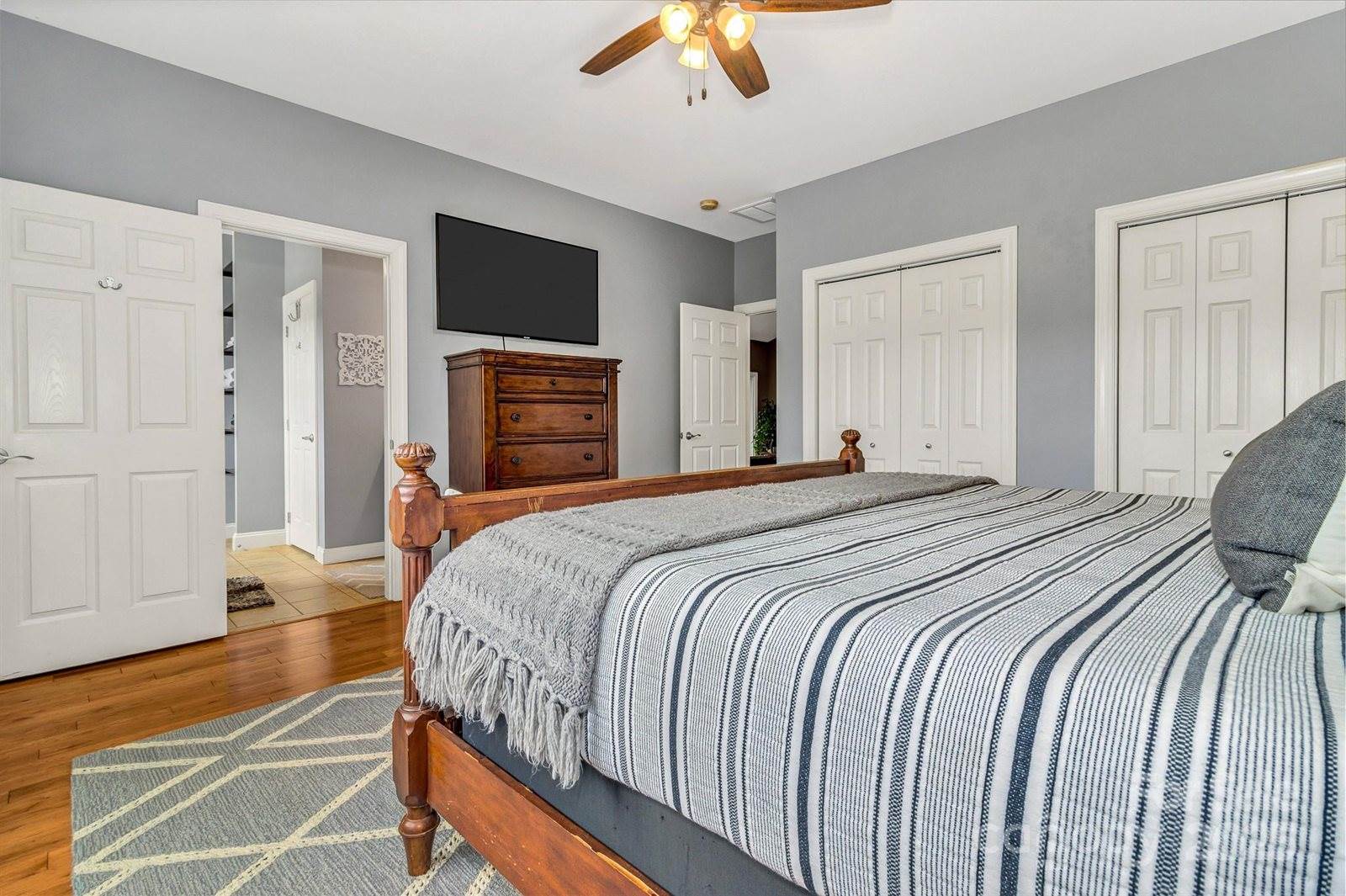 159 South Willow Brook Drive, Asheville, NC 28806