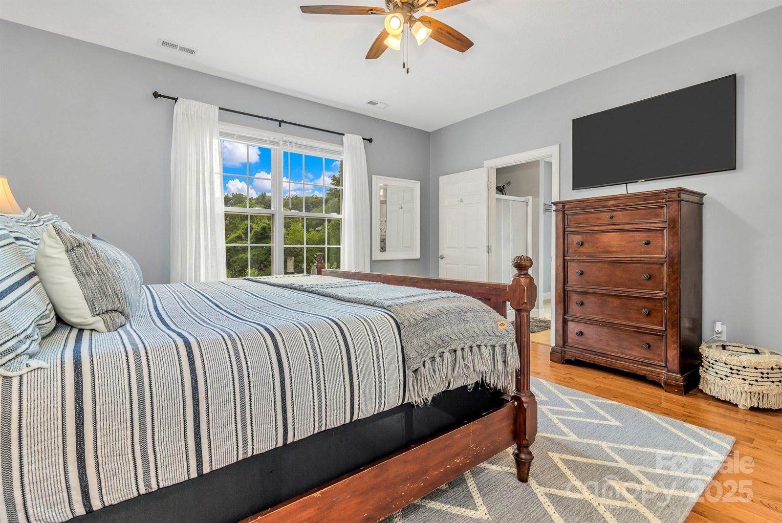 159 South Willow Brook Drive, Asheville, NC 28806