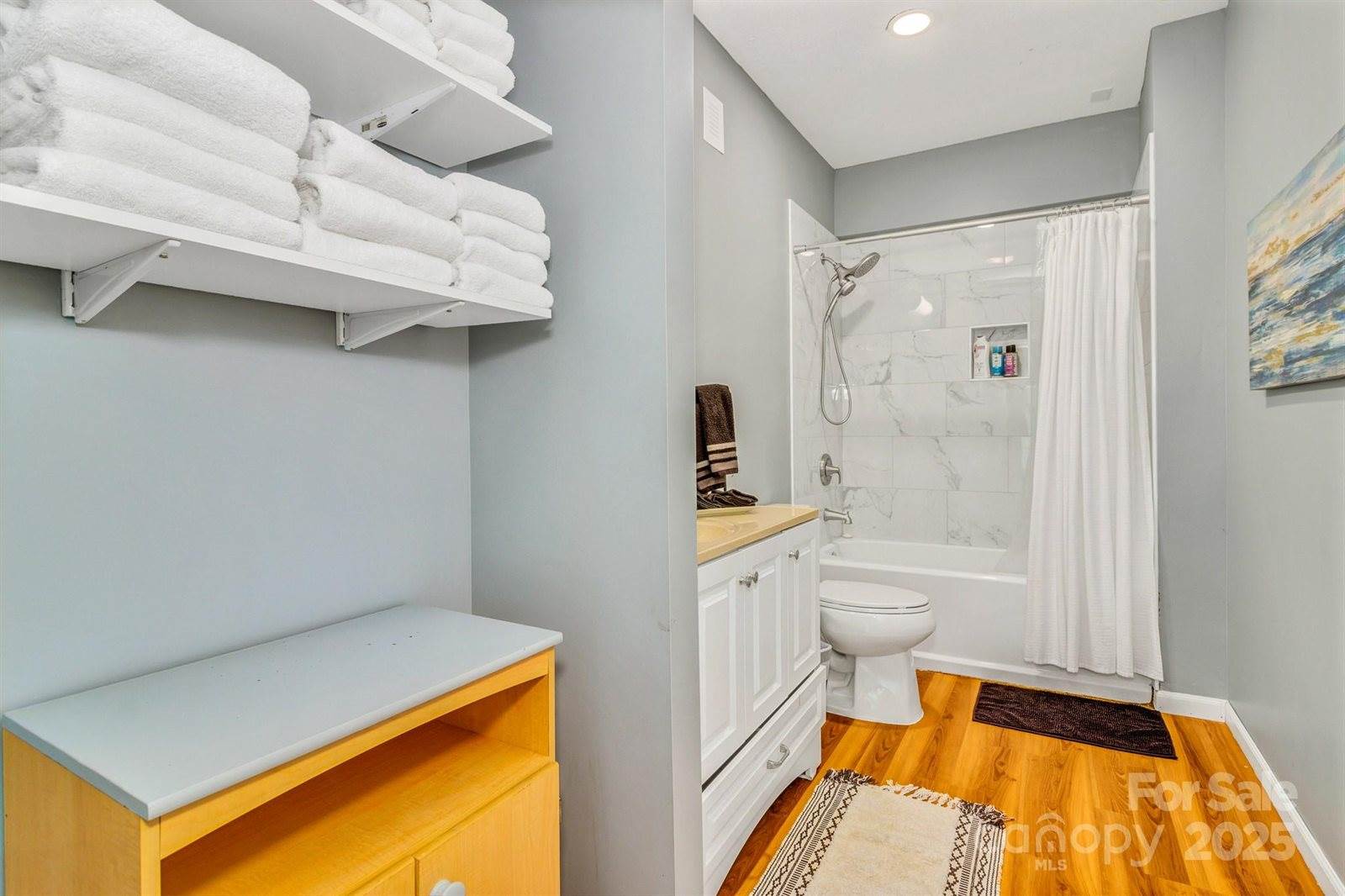 159 South Willow Brook Drive, Asheville, NC 28806