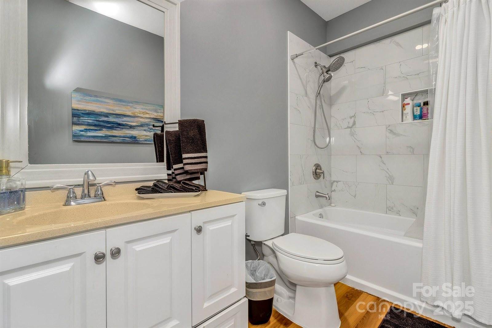 159 South Willow Brook Drive, Asheville, NC 28806