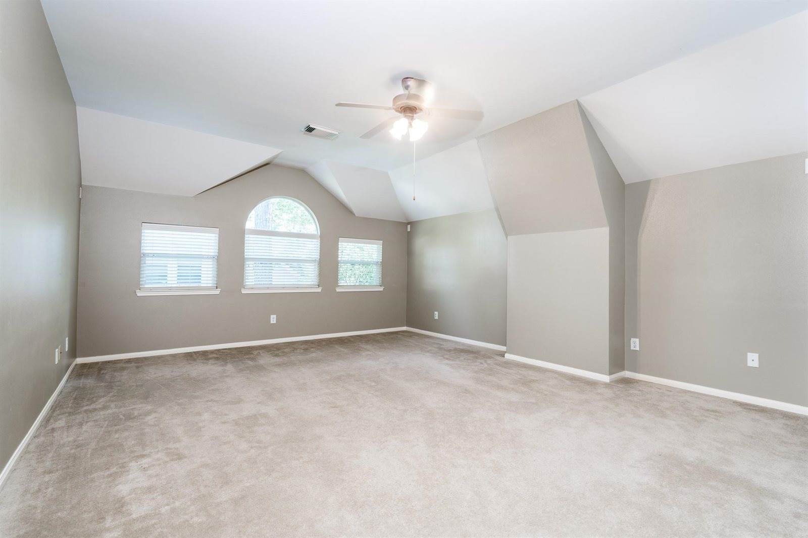 1522 Brendon Trails Drive, Spring, TX 77379