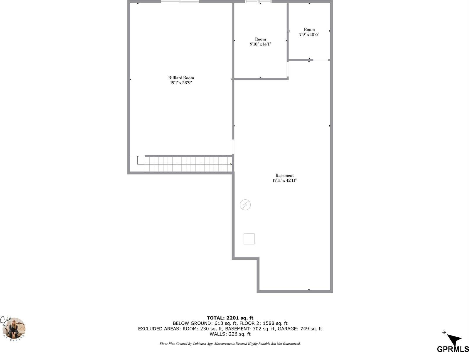 225 North 10th Avenue, Springfield, NE 68059