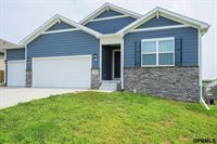 225 North 10th Avenue, Springfield, NE 68059