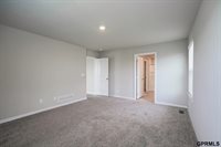 225 North 10th Avenue, Springfield, NE 68059