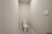 225 North 10th Avenue, Springfield, NE 68059