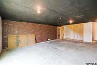 225 North 10th Avenue, Springfield, NE 68059