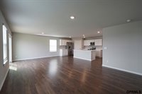 225 North 10th Avenue, Springfield, NE 68059