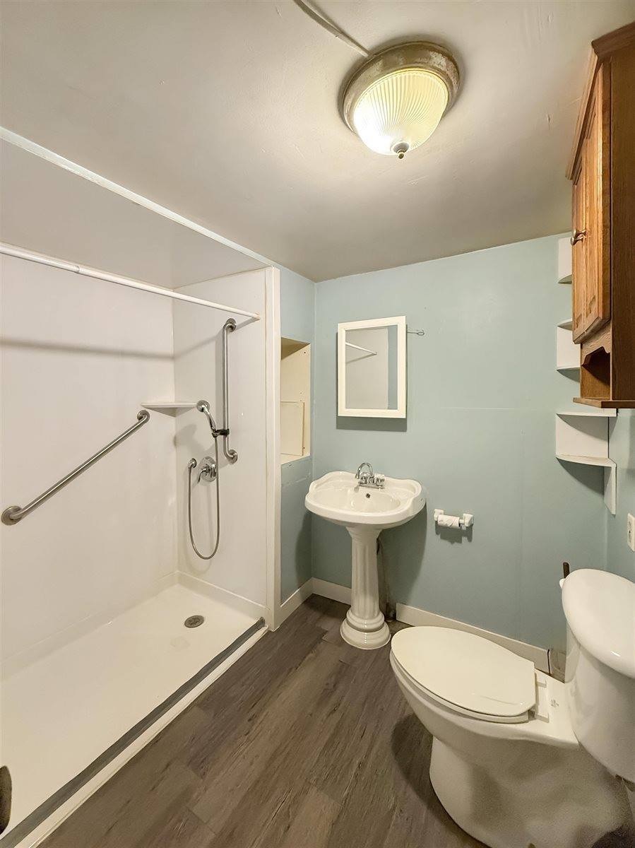 521 Cushman Street, Marinette, WI 54143