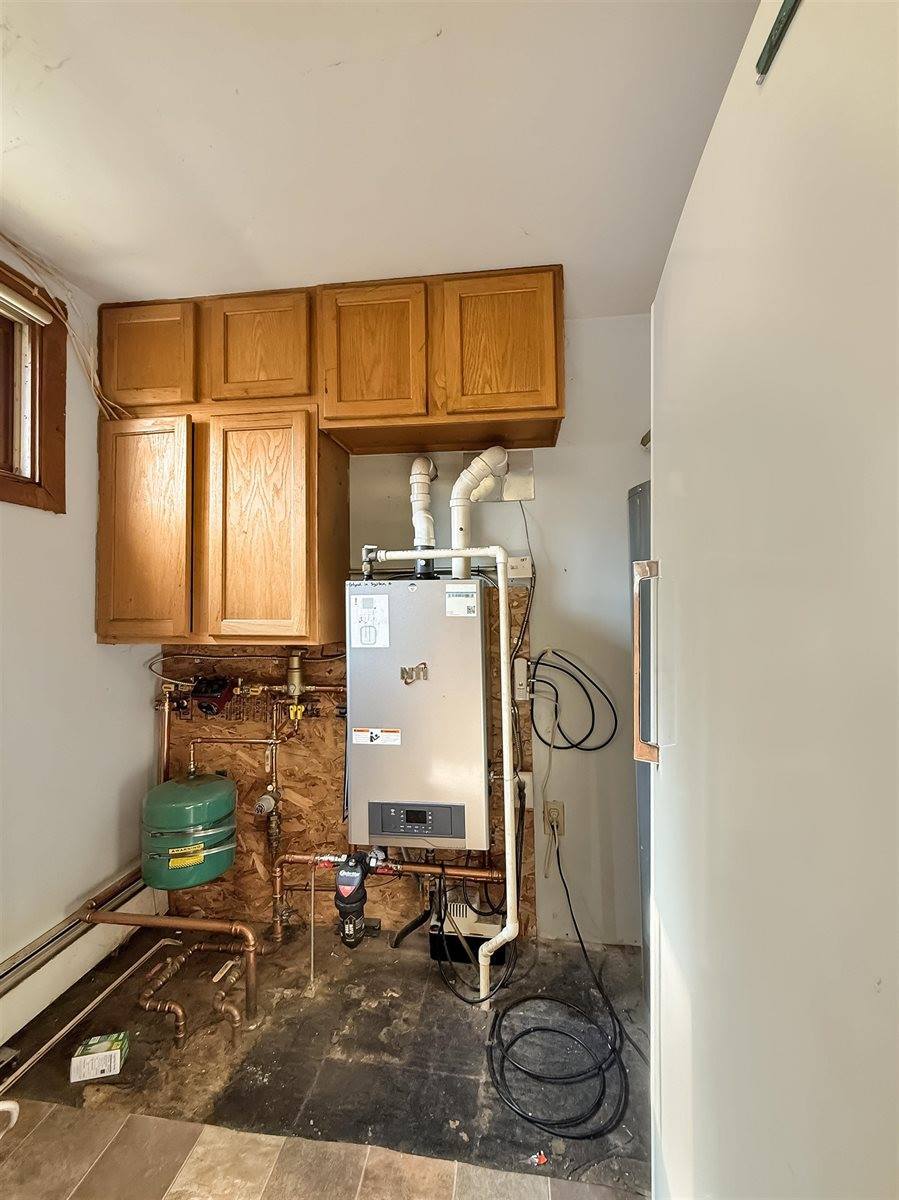 521 Cushman Street, Marinette, WI 54143