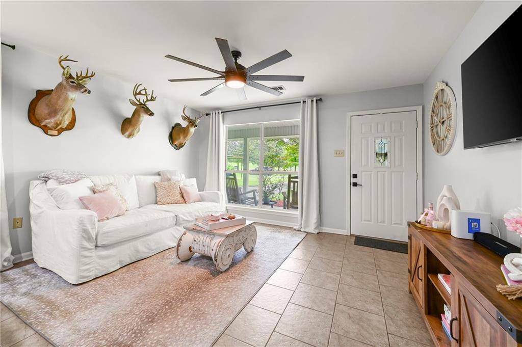 708 South Kirkland Drive, Brusly, LA 70719