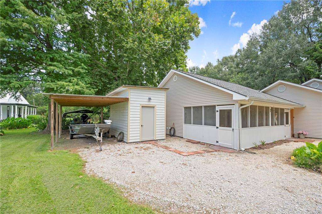 708 South Kirkland Drive, Brusly, LA 70719