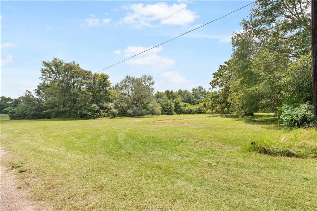 298 Lantern Street, Somerville, TX 77879