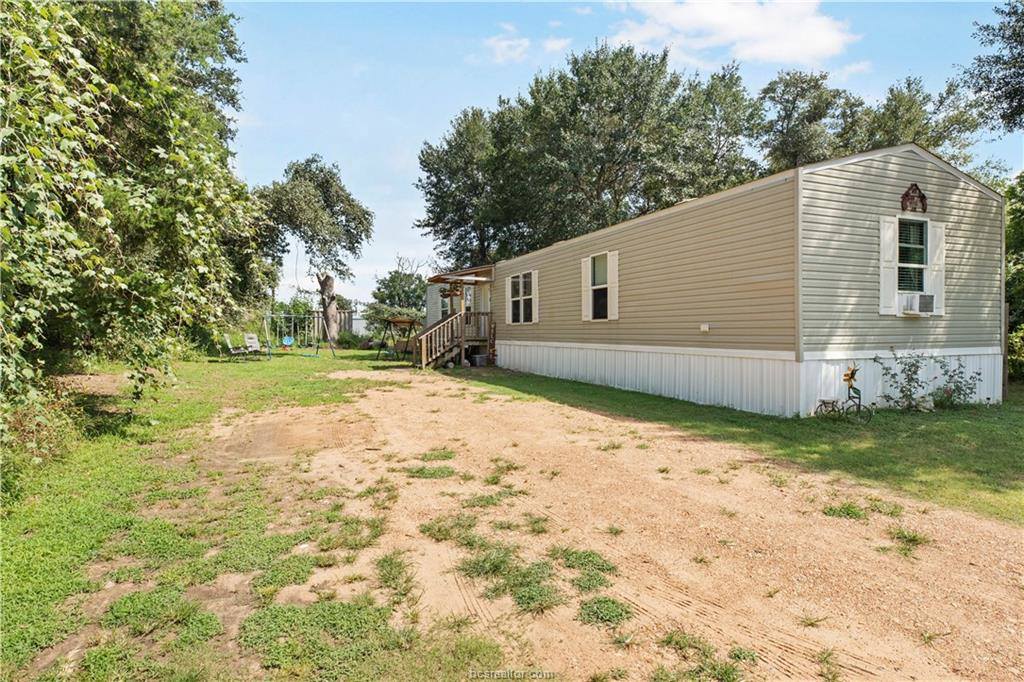 298 Lantern Street, Somerville, TX 77879