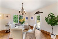 56 Crestwood Terrace, Davenport, IA 52803