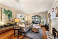 56 Crestwood Terrace, Davenport, IA 52803