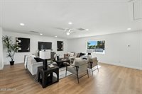 7637 North 7TH Avenue, Phoenix, AZ 85021