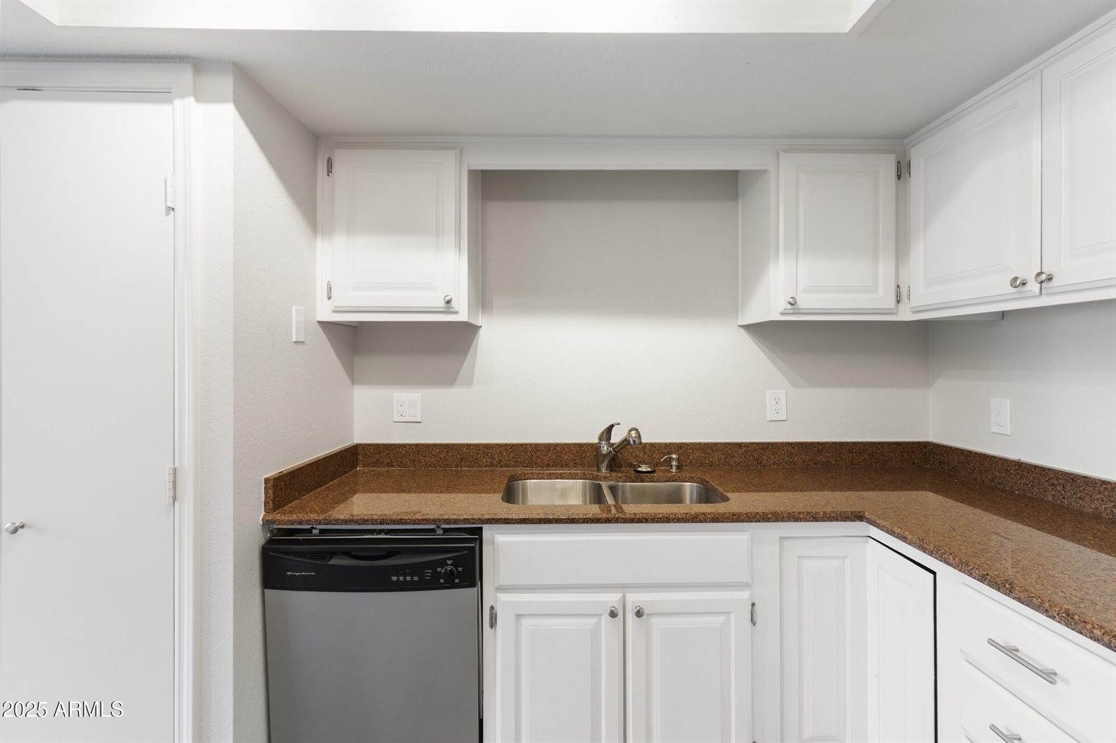 3201 North 38TH Street, #2, Phoenix, AZ 85018