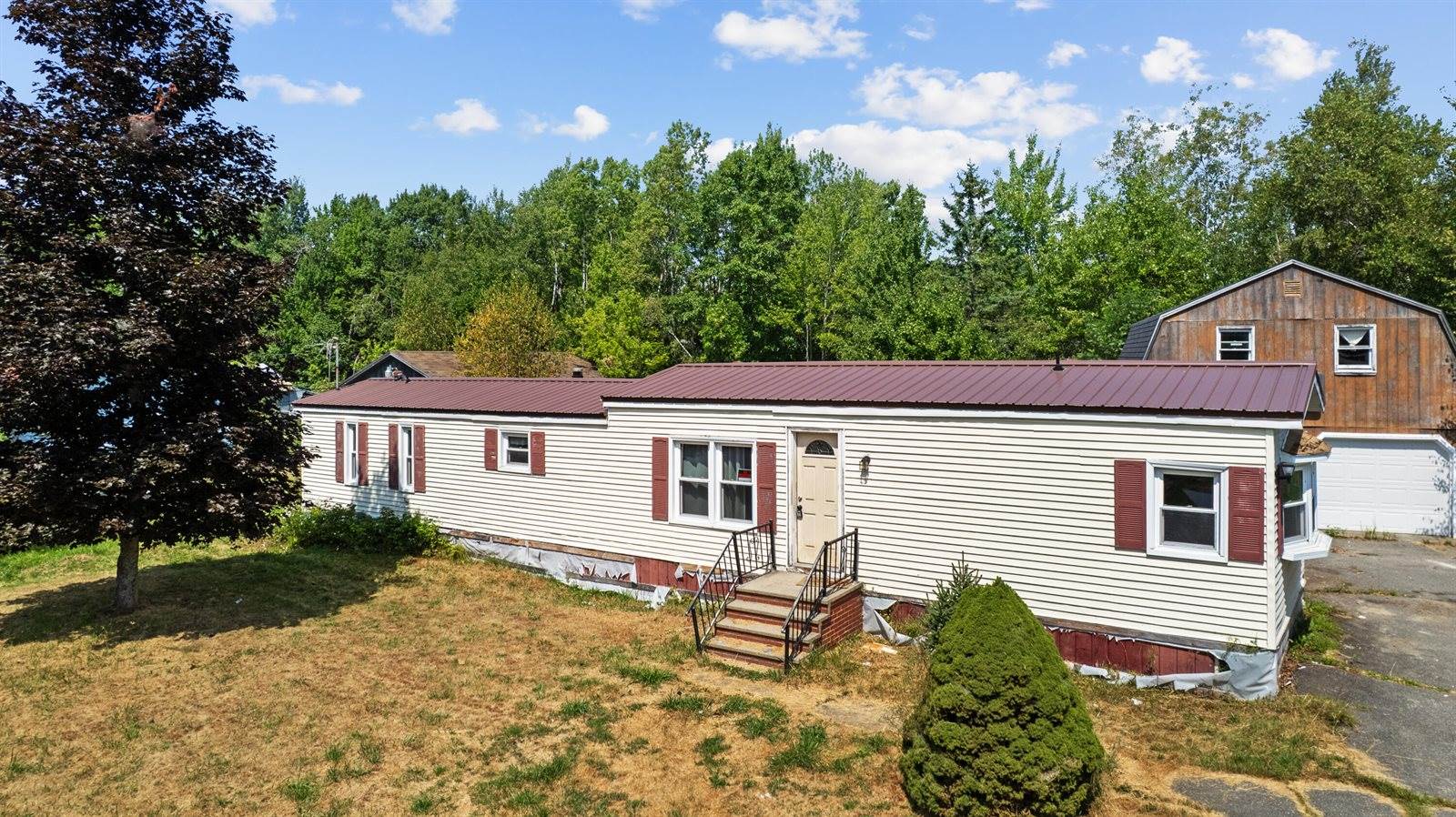 24 Birch Street, Milford, ME 04461