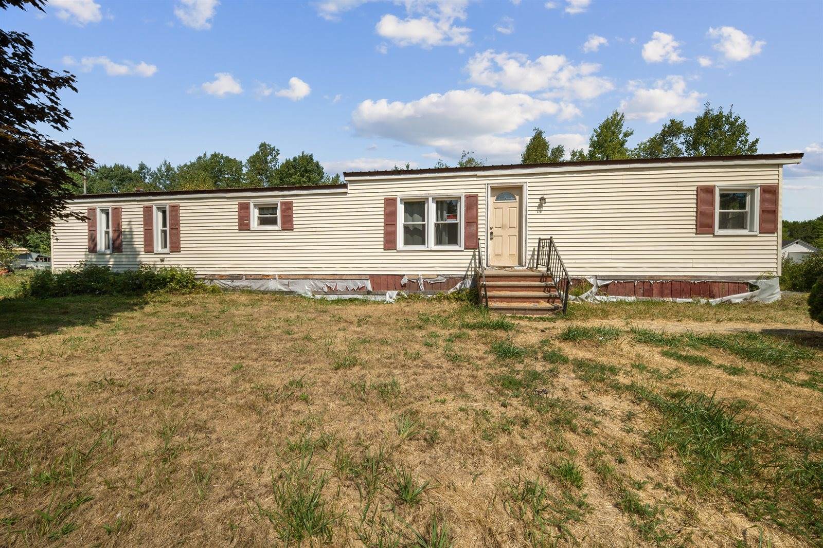 24 Birch Street, Milford, ME 04461