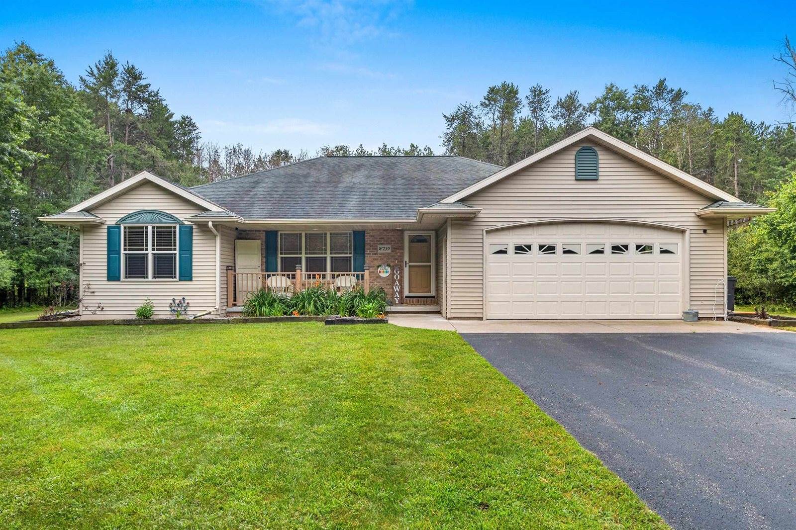 W739 Heath Lane, Marinette, WI 54143