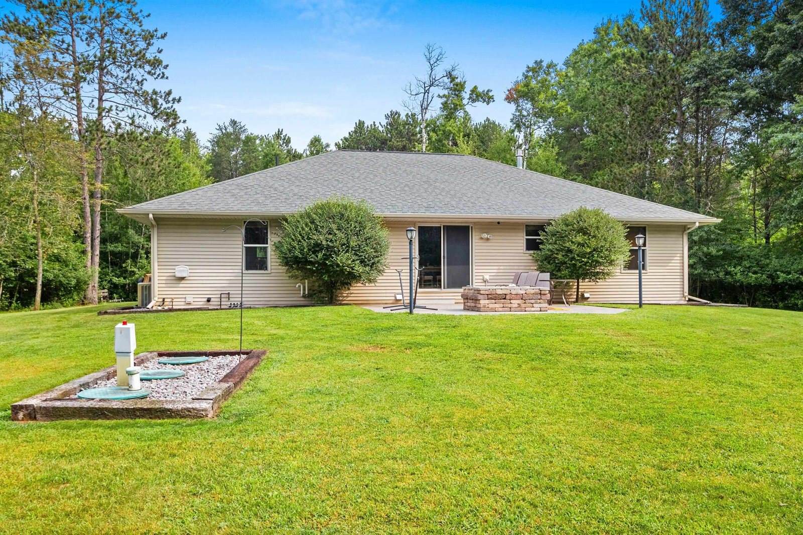 W739 Heath Lane, Marinette, WI 54143