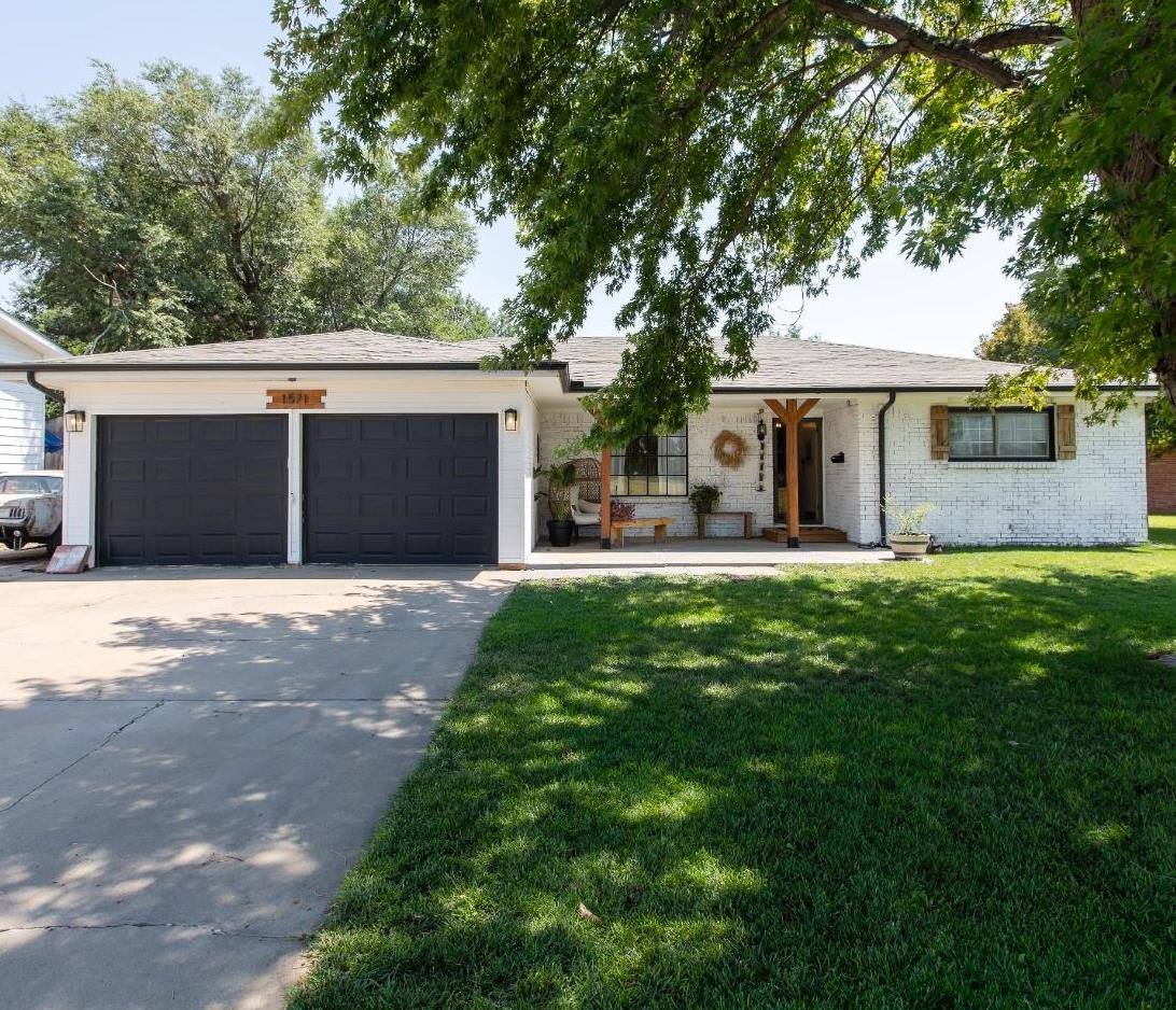1571 North Calhoun Avenue, Liberal, KS 67901