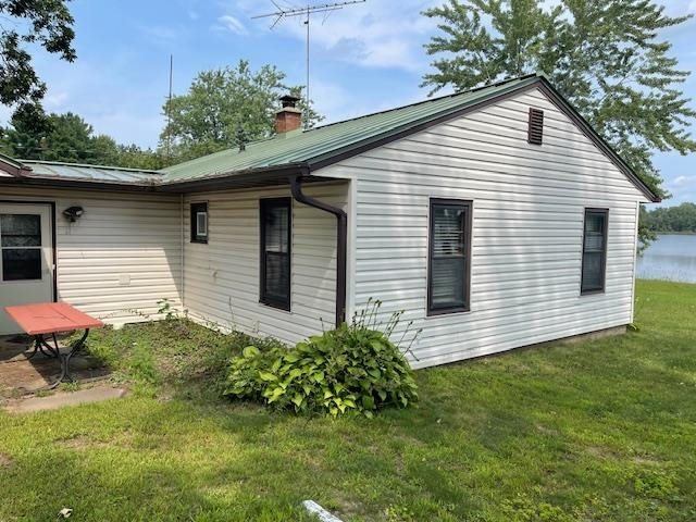 N2516 Bughs Lake Road, Wautoma, WI 54982