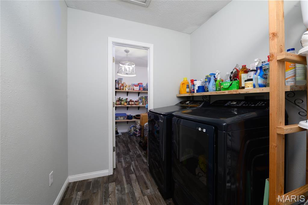 20020 Richfield Road, Richland, MO 65556