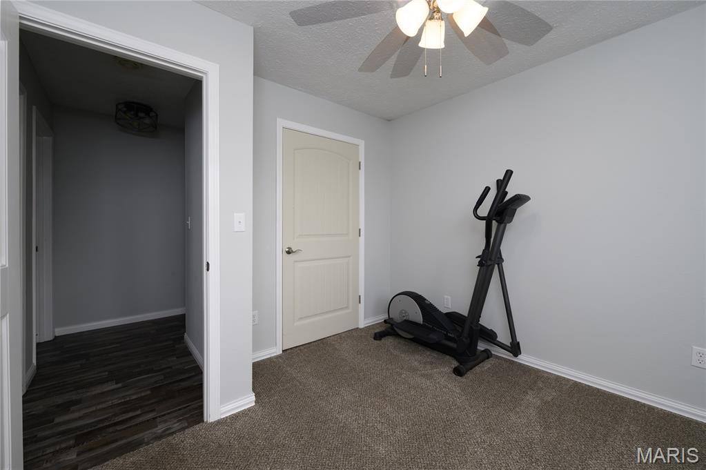 20020 Richfield Road, Richland, MO 65556