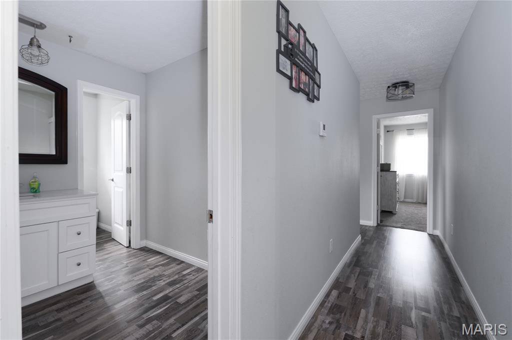 20020 Richfield Road, Richland, MO 65556