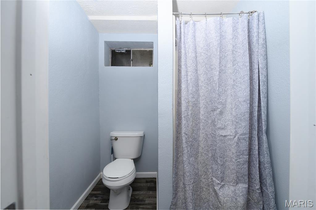 20020 Richfield Road, Richland, MO 65556