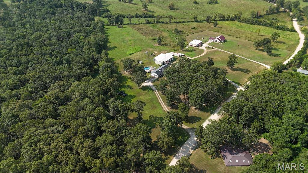 20020 Richfield Road, Richland, MO 65556