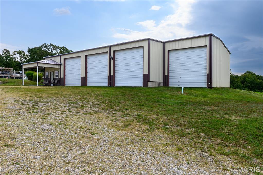 20020 Richfield Road, Richland, MO 65556