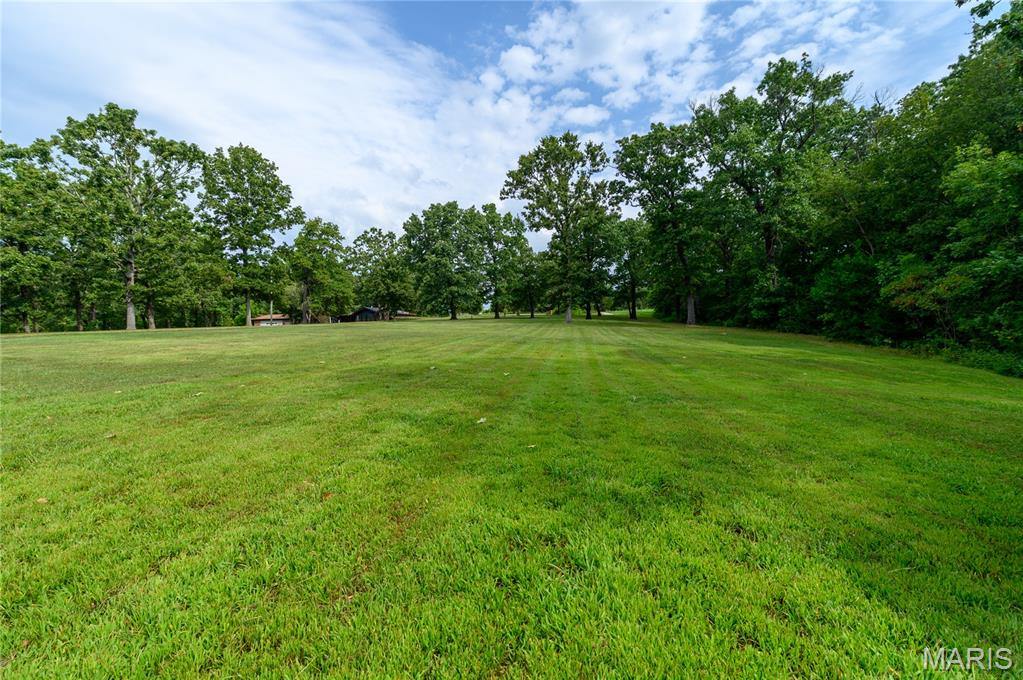 20020 Richfield Road, Richland, MO 65556