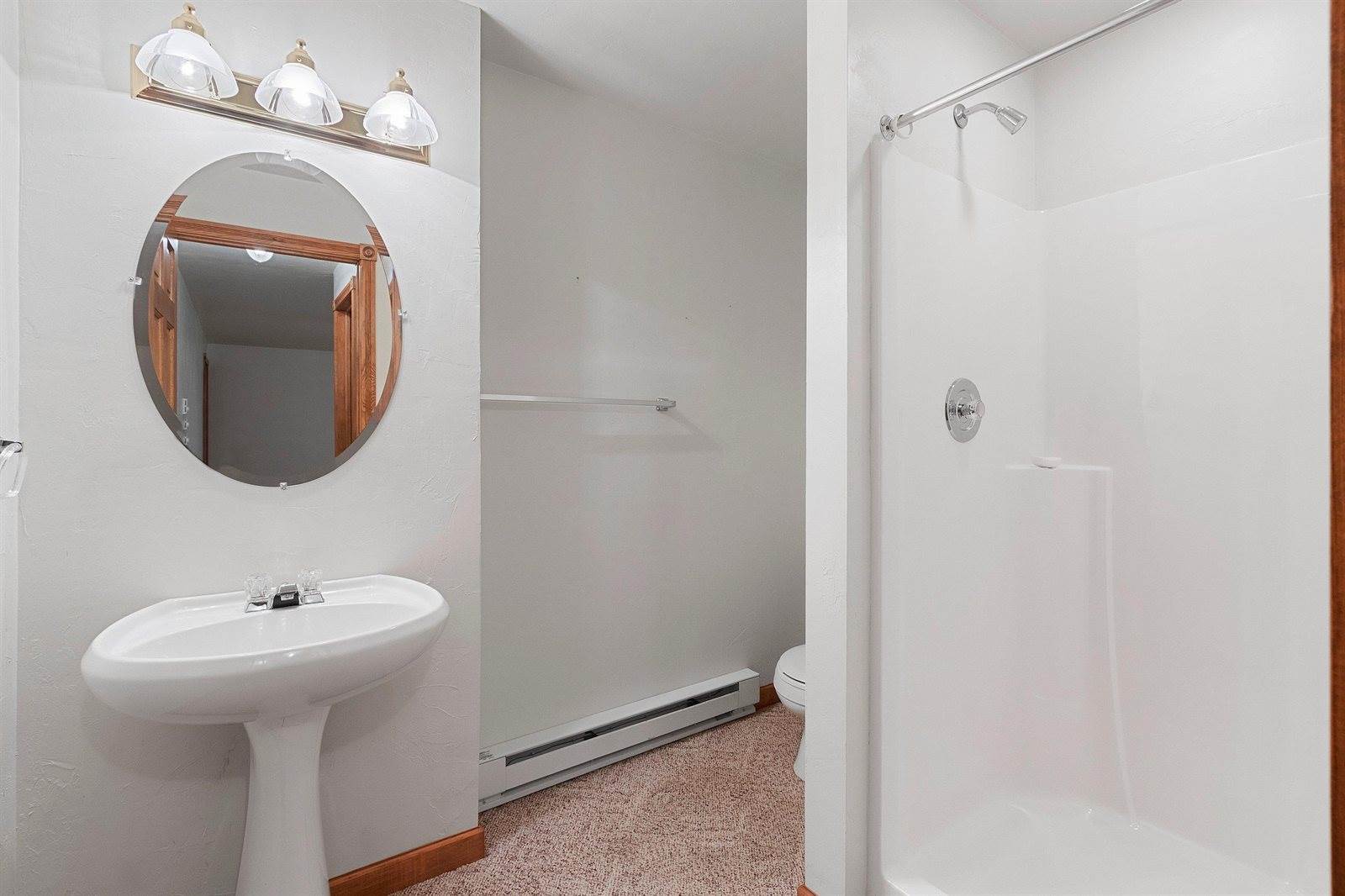 2982 Brighton Place, Green Bay, WI 54311